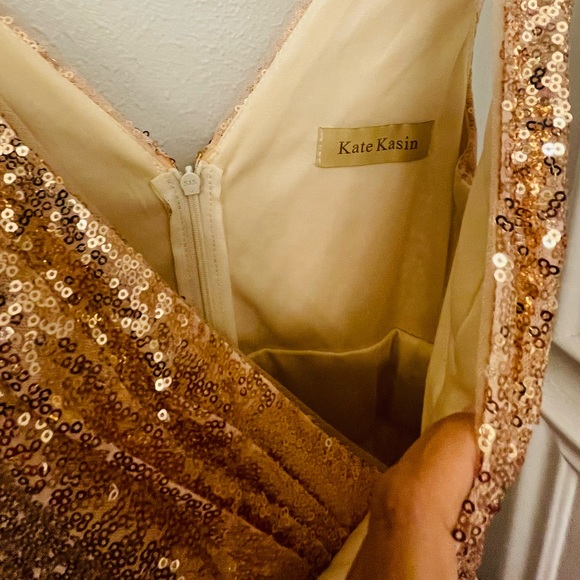 Size 2 Kate Kasin champagne sequin long true to size dress - Picture 3 of 7